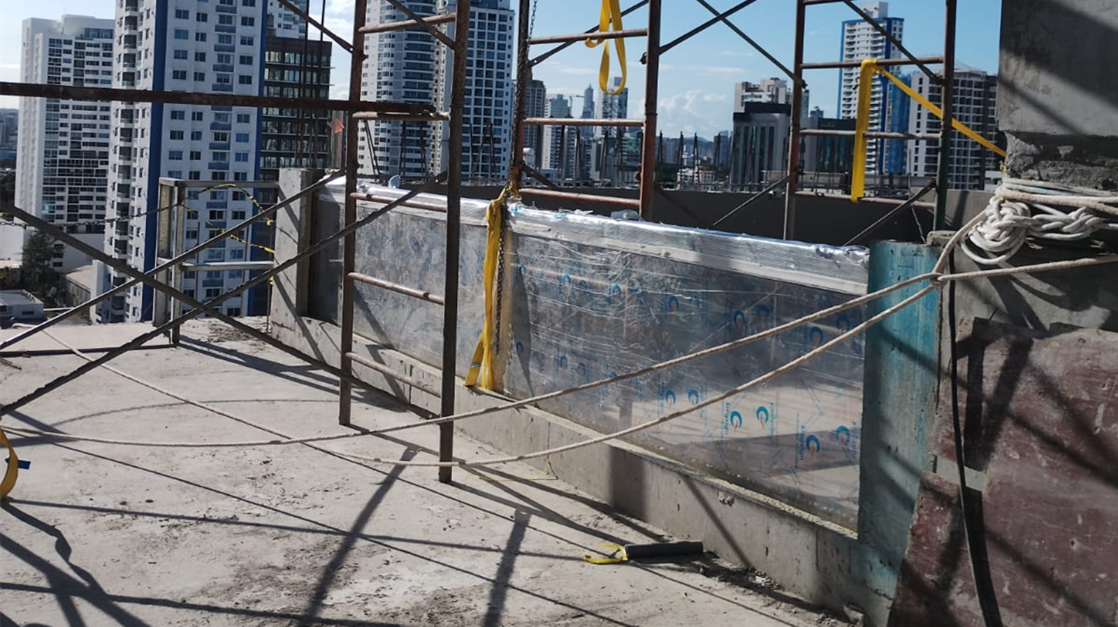 আউটডোর সুইমিং পুল উইন্ডোর জন্য 100 মিমি পুরুত্বের এক্রাইলিক প্যানেল